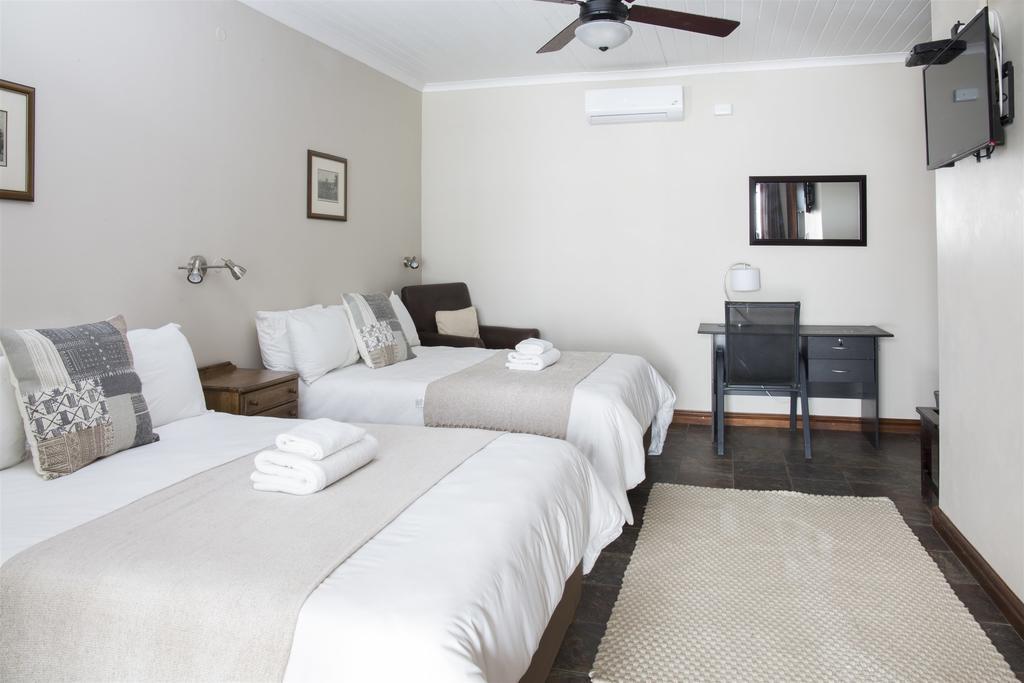 Queen Manor Boutique Guest House Graaff Reinet Ngoại thất bức ảnh