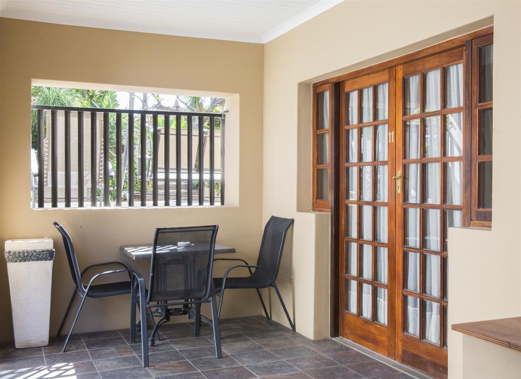 Queen Manor Boutique Guest House Graaff Reinet Ngoại thất bức ảnh